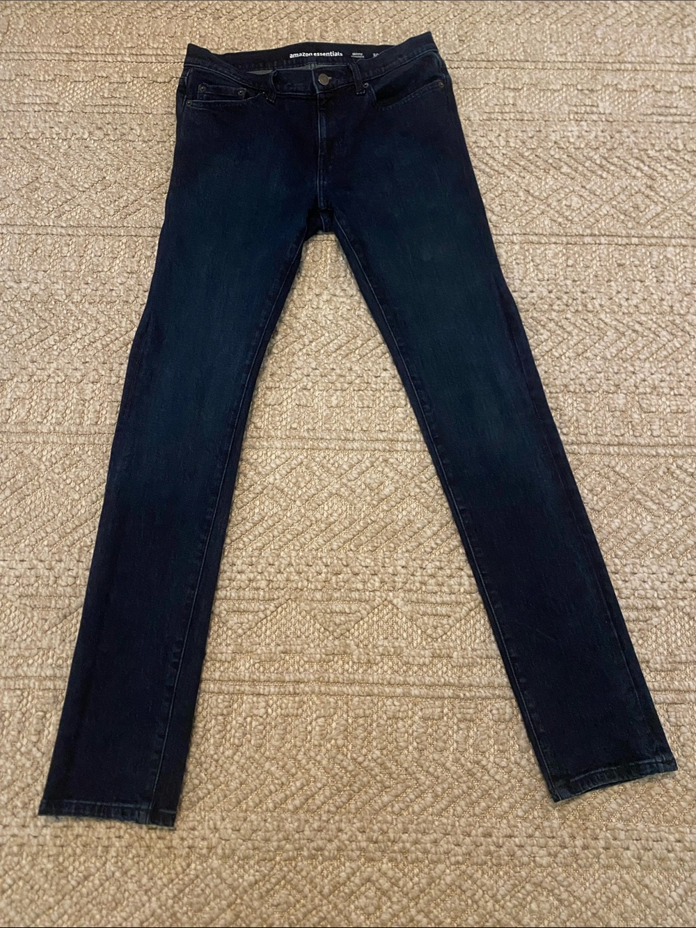 Amazon Essentials Men's Navy Slim Straight Jeans